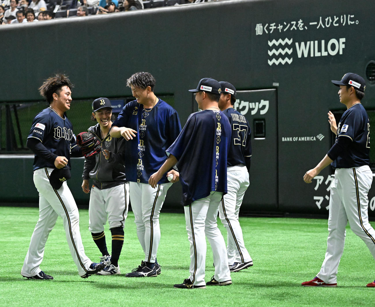 ソフトバンク対オリックス　11回裏　オリックス2死満塁　満塁のピンチを乗り切る古田島（撮影・林敢治）