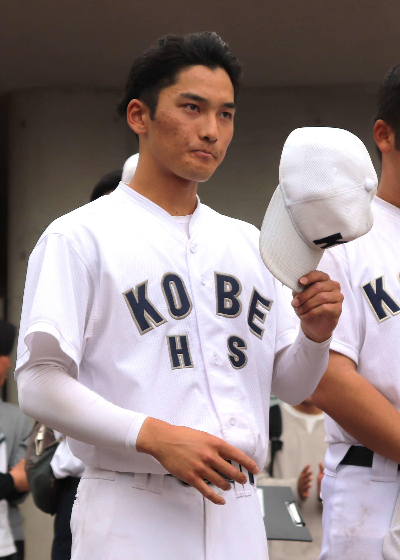 神戸の好左腕で主将の舩見将太投手（3年）