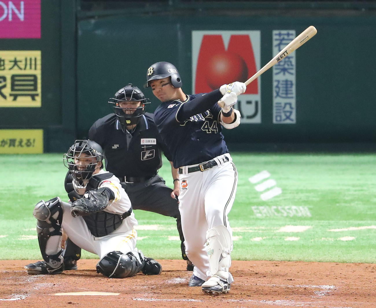 ソフトバンク対オリックス　5回表オリックス2死一、三塁、頓宮は右前に勝ち越しとなる適時打を放つ（撮影・梅根麻紀）