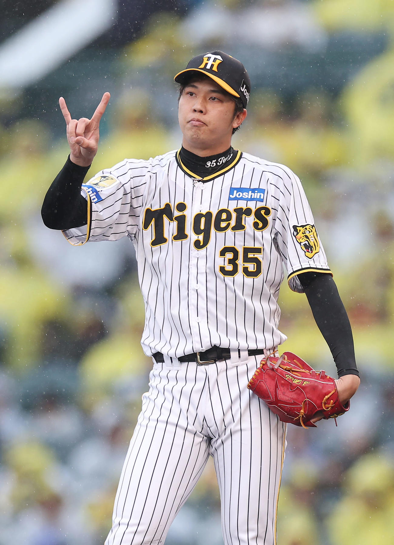 阪神対中日　2回表中日1死、上林を空振り三振に仕留めた才木（撮影・前田充）