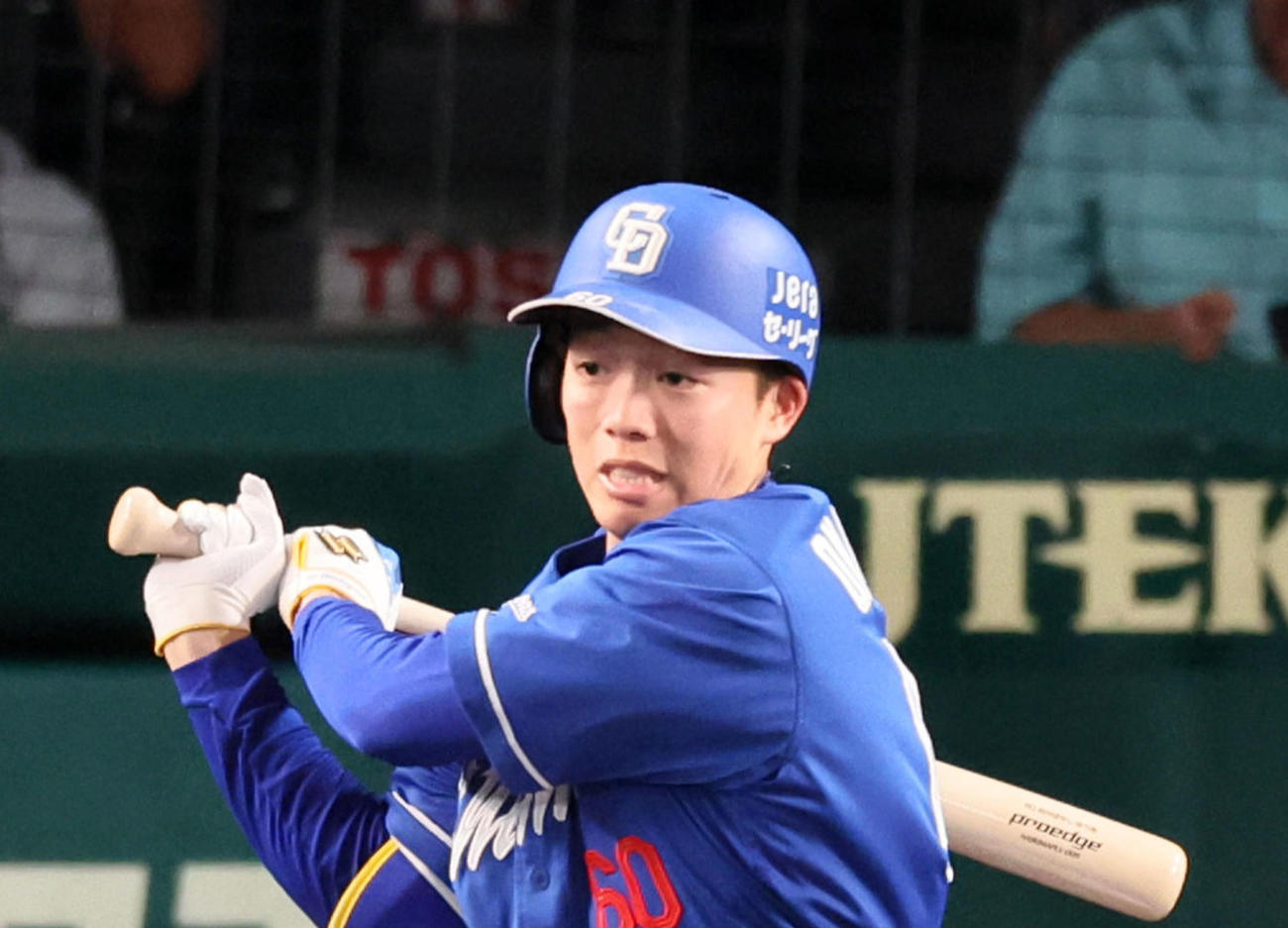 8月23日（金） 巨人✖️中日 エキサイトシートペア 1塁側 野球