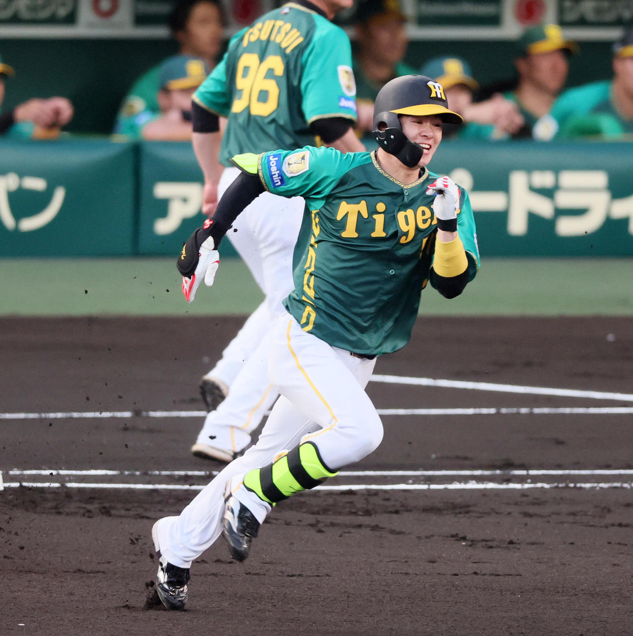 阪神中野拓夢（2024年4月18日撮影）