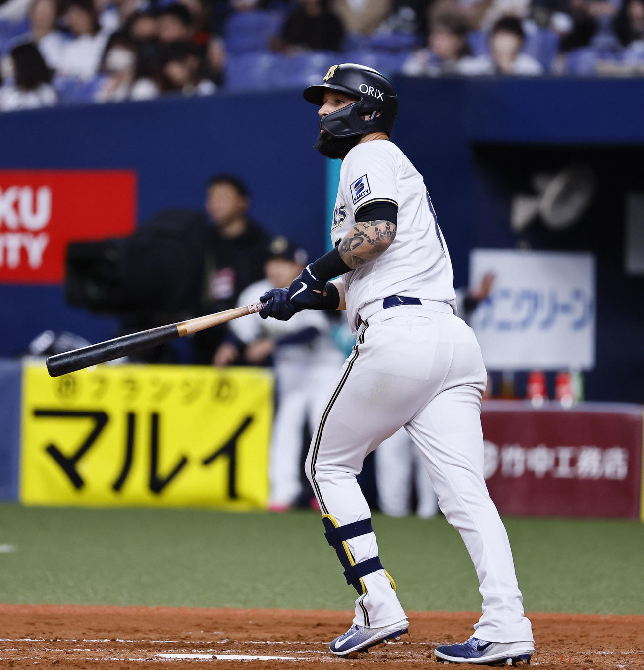 オリックス対西武　3回裏オリックス2死、ゴンザレスは左越えに先制本塁打を放つ（撮影・藤尾明華）