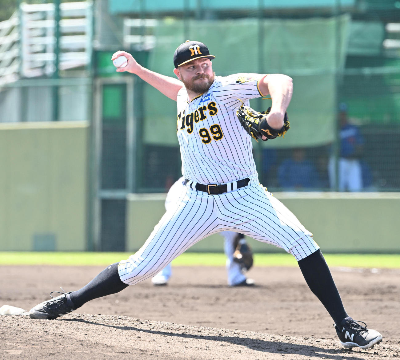2番手で登板し7イニングを無視点とするビーズリー（撮影・和賀正仁）