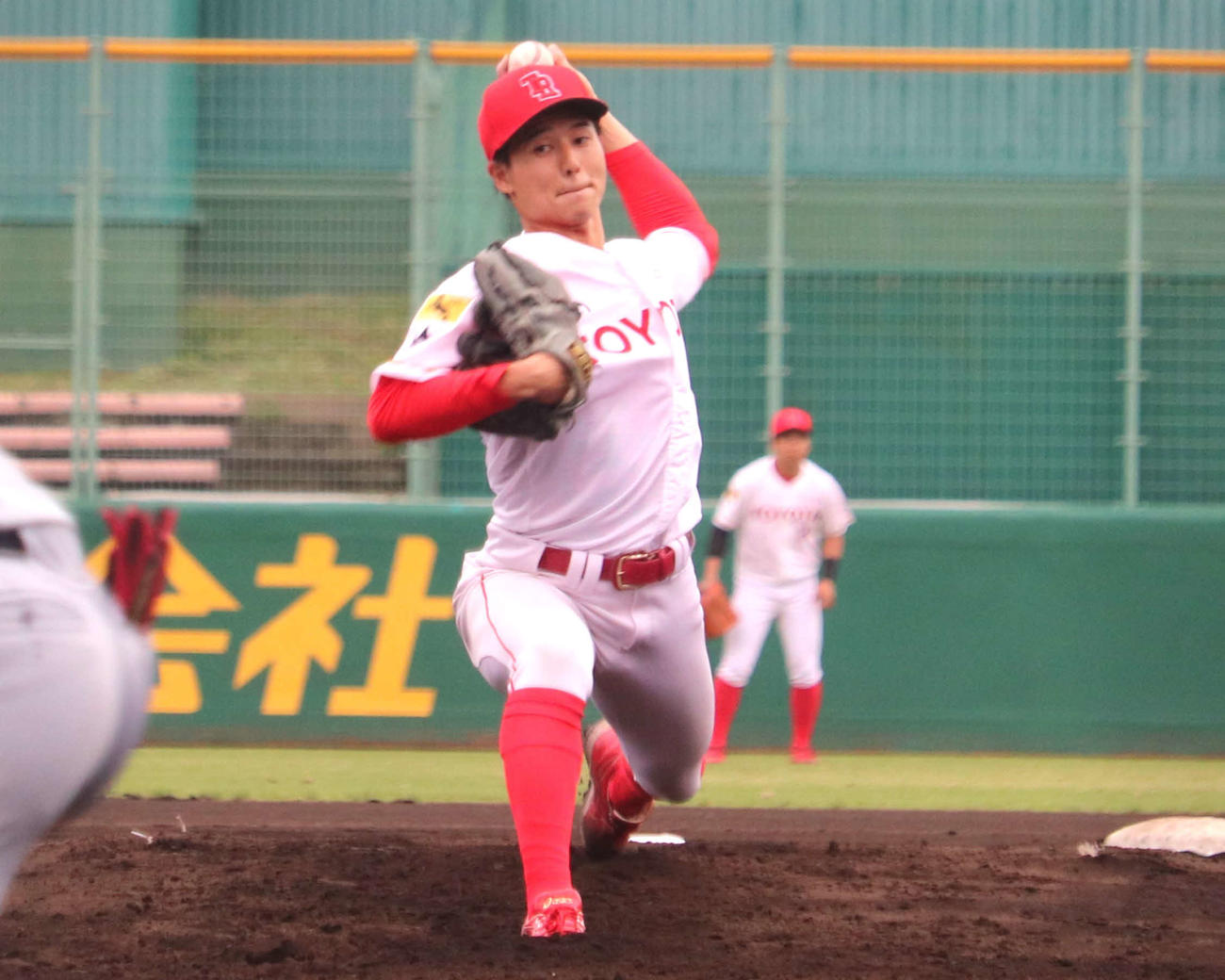 先発したトヨタの増居翔太