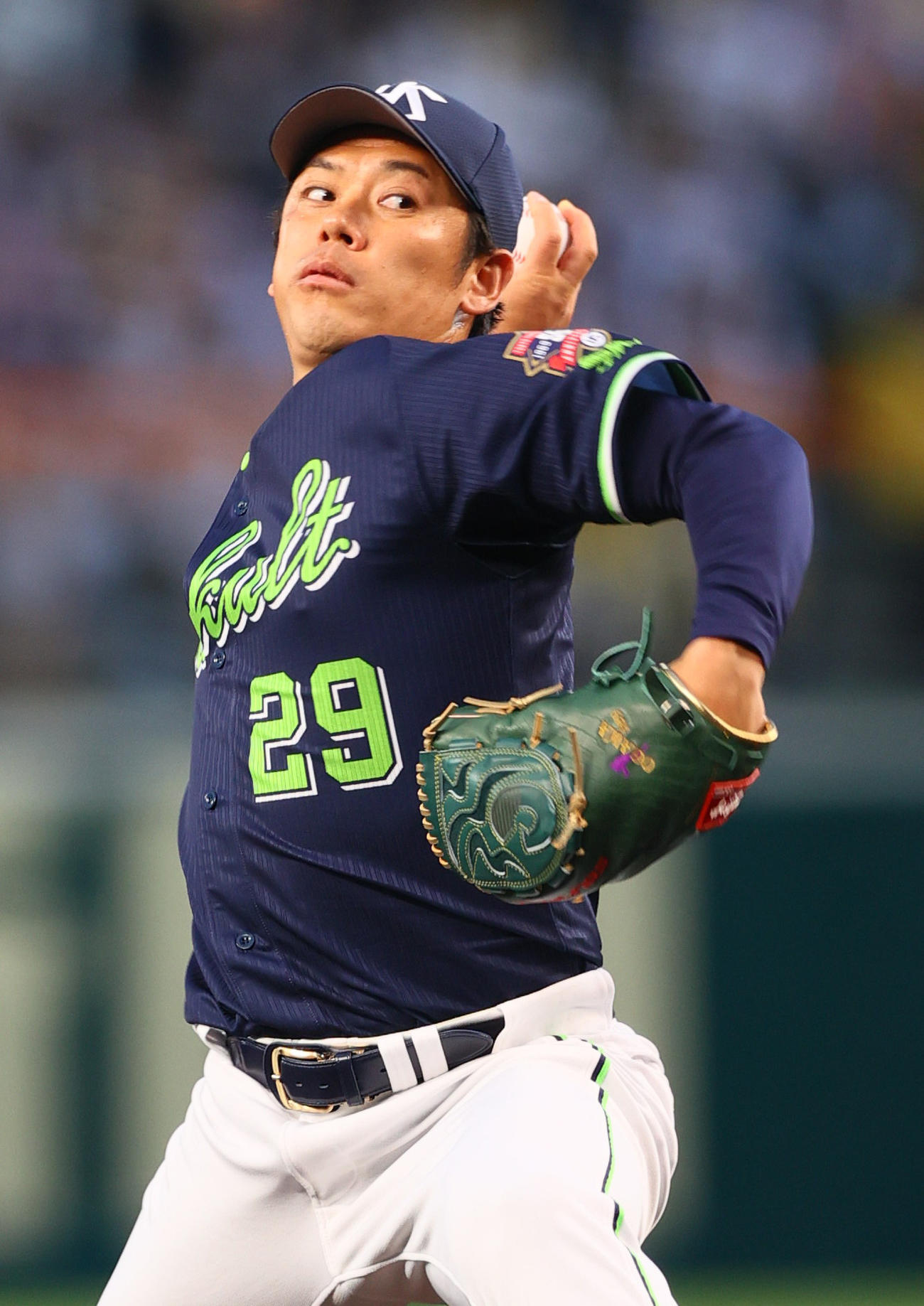 阪神対ヤクルト　力投するヤクルト先発の小川（撮影・上山淳一）