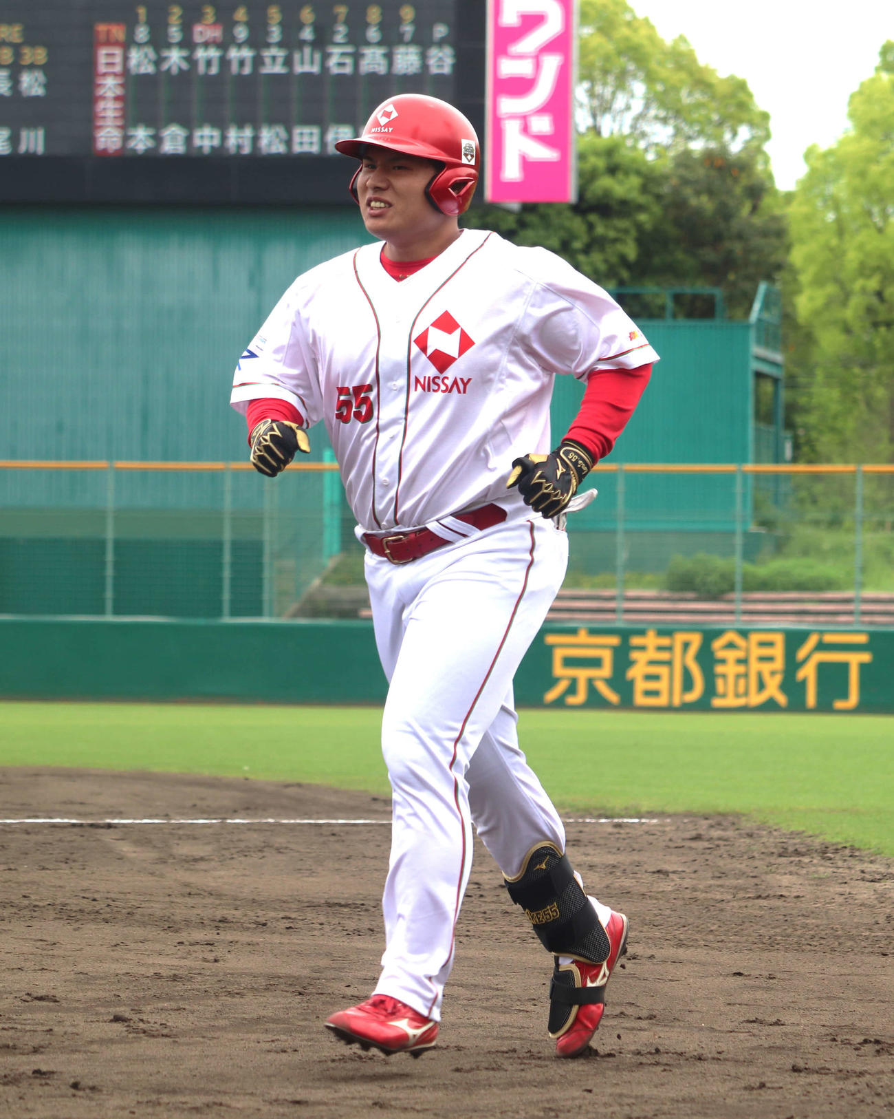 日本生命の新人で「アジャ2世」竹中研人内野手（22＝東北福祉大）