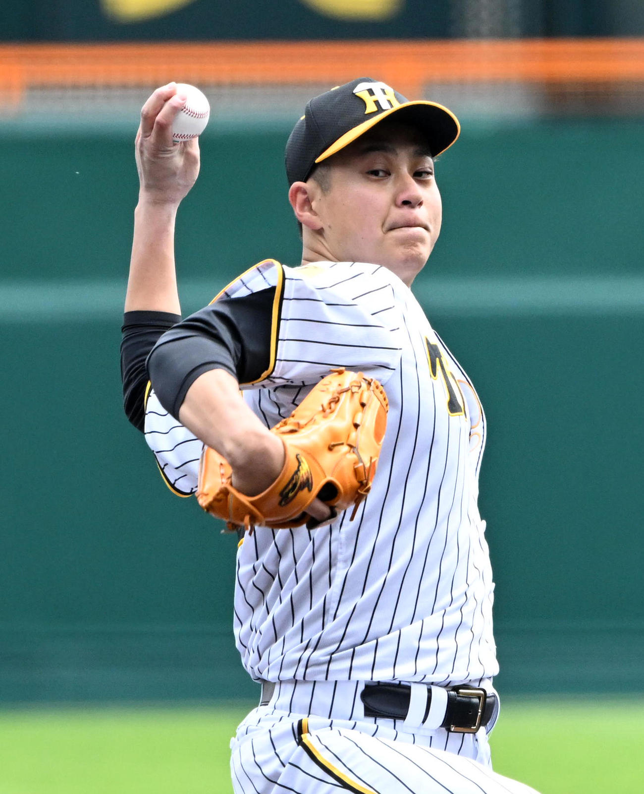 阪神対ヤクルト　3勝目を挙げた阪神先発の大竹（撮影・前岡正明）