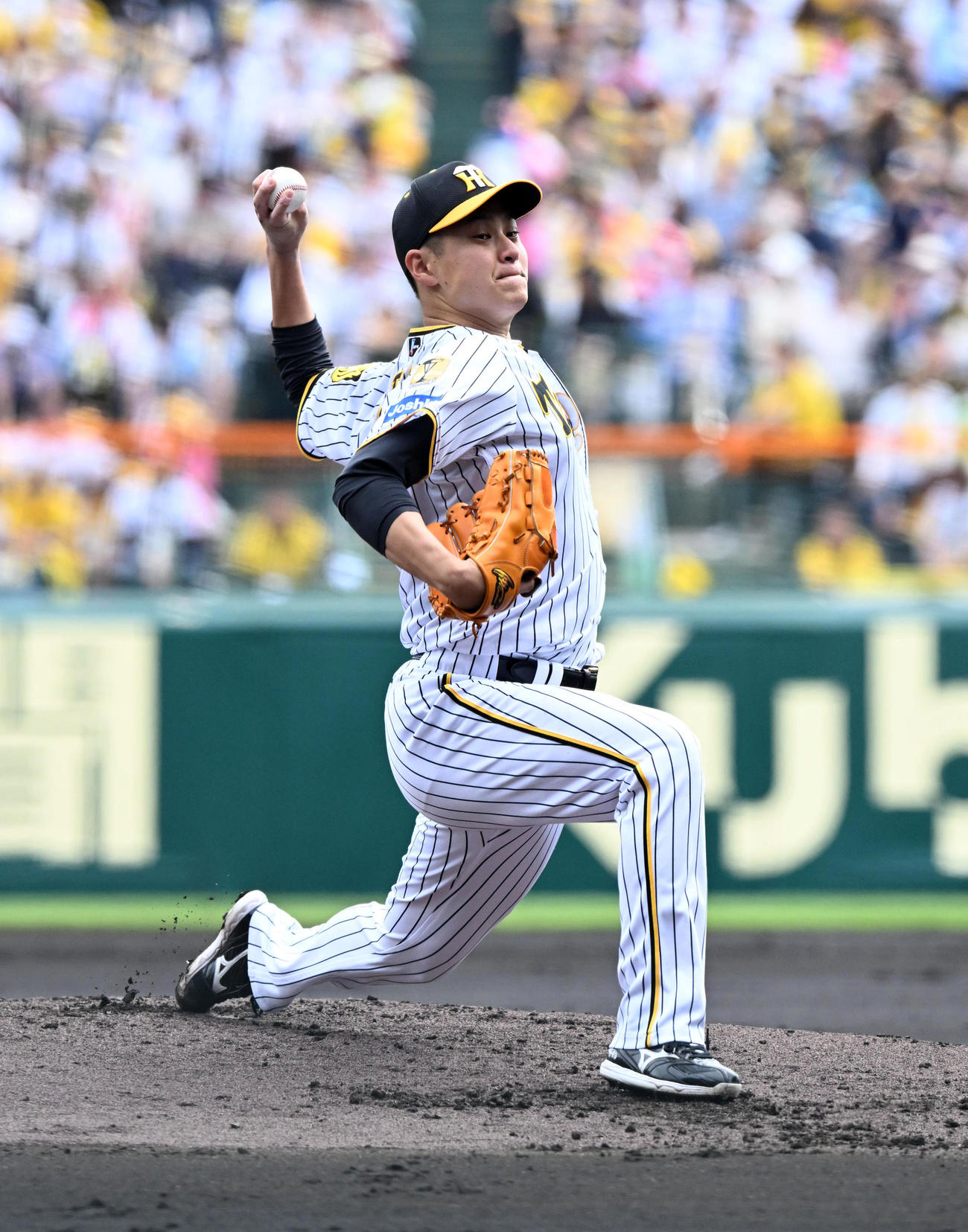 阪神対ヤクルト　阪神先発の大竹（撮影・前岡正明）