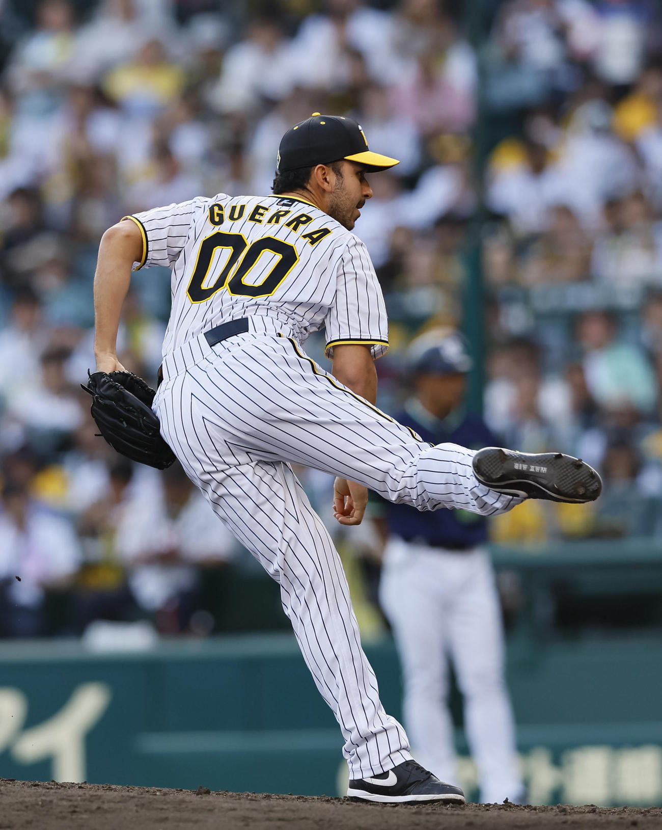 阪神対ヤクルト　8回に登板した阪神ゲラ（撮影・藤尾明華）