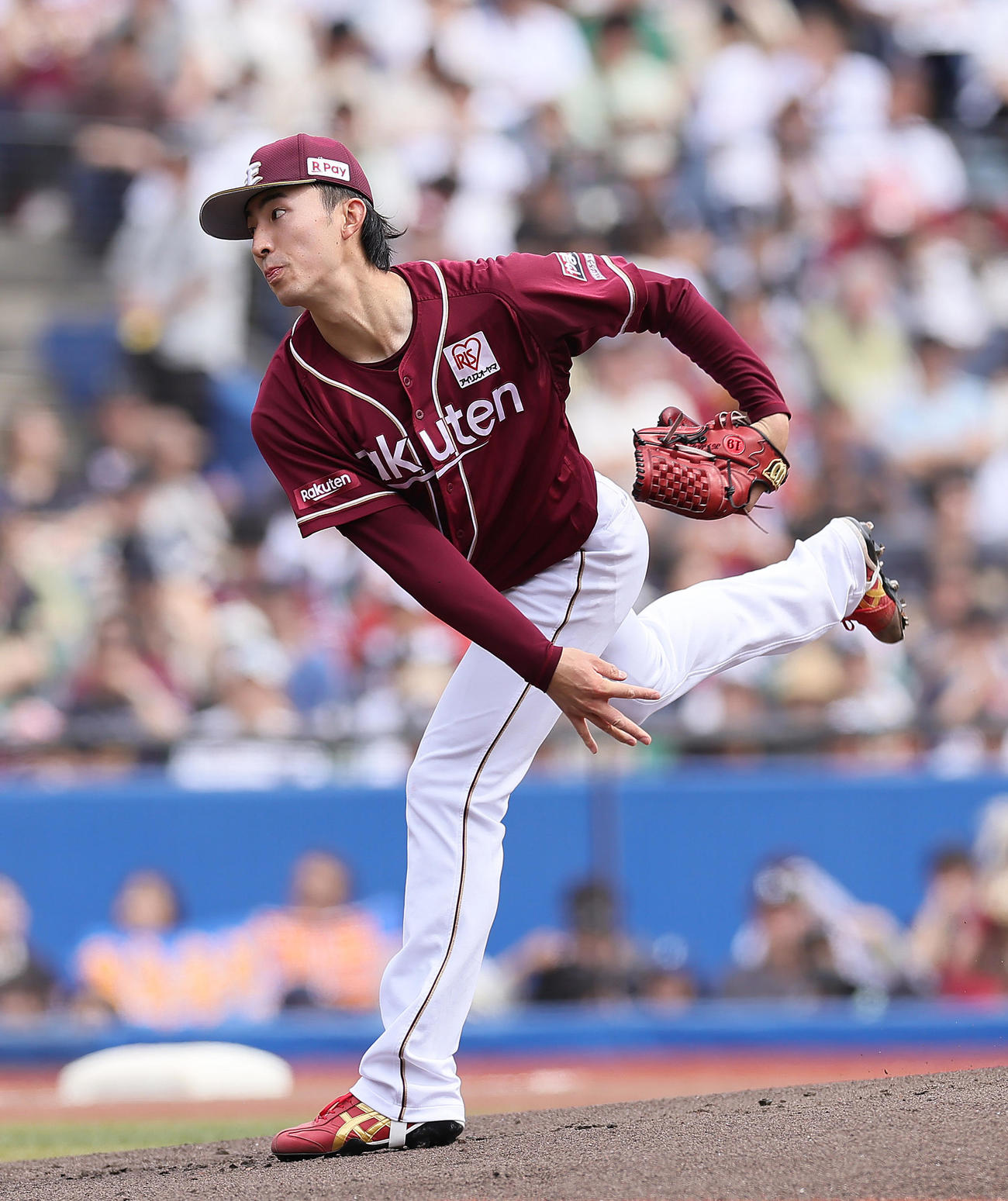 ロッテ対楽天　楽天先発の荘司（撮影・足立雅史）