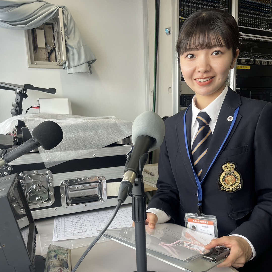 法大－慶大3回戦で場内アナウンスを務めた法大・上中マネジャー（写真は東京6大学野球連盟提供）