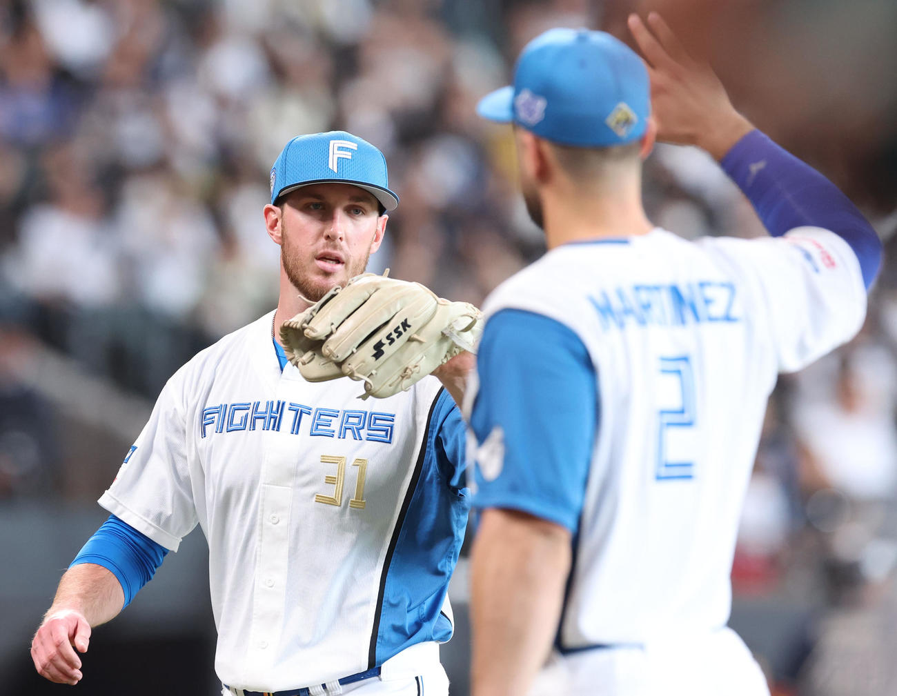 日本ハム対オリックス　8回表を無失点に抑えベンチに戻るマーフィー（撮影・佐藤翔太）