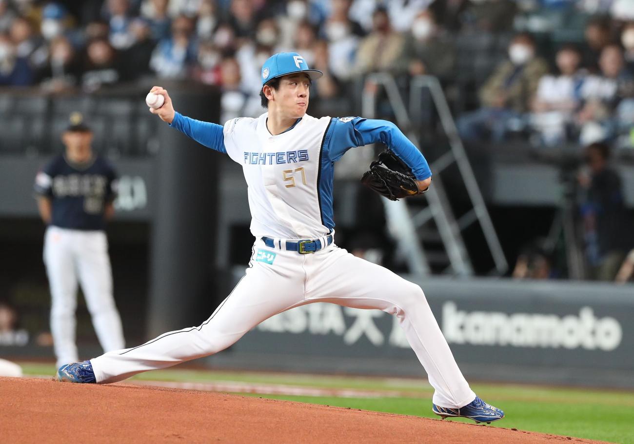 日本ハム対オリックス　日本ハム先発の北山（撮影・黒川智章）