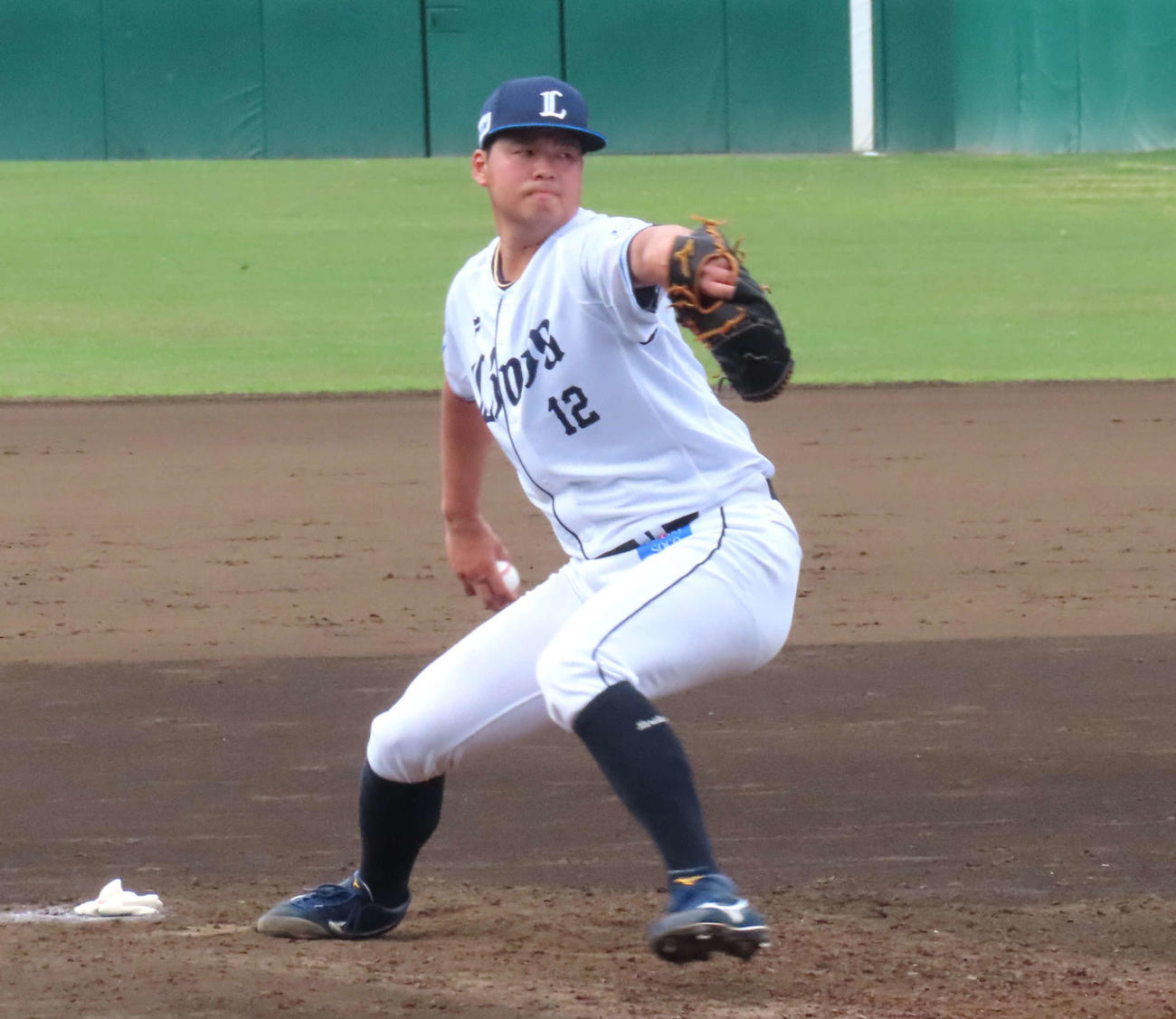 イースタン・リーグ　西武対DeNA　完封勝利を挙げた西武渡辺（撮影・黒須亮）