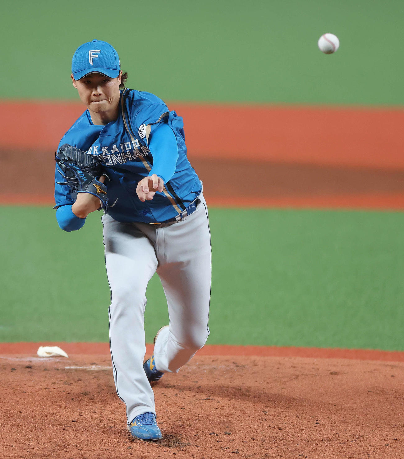 西武対日本ハム　先発登板で力投する日本ハム山崎（撮影・河田真司）