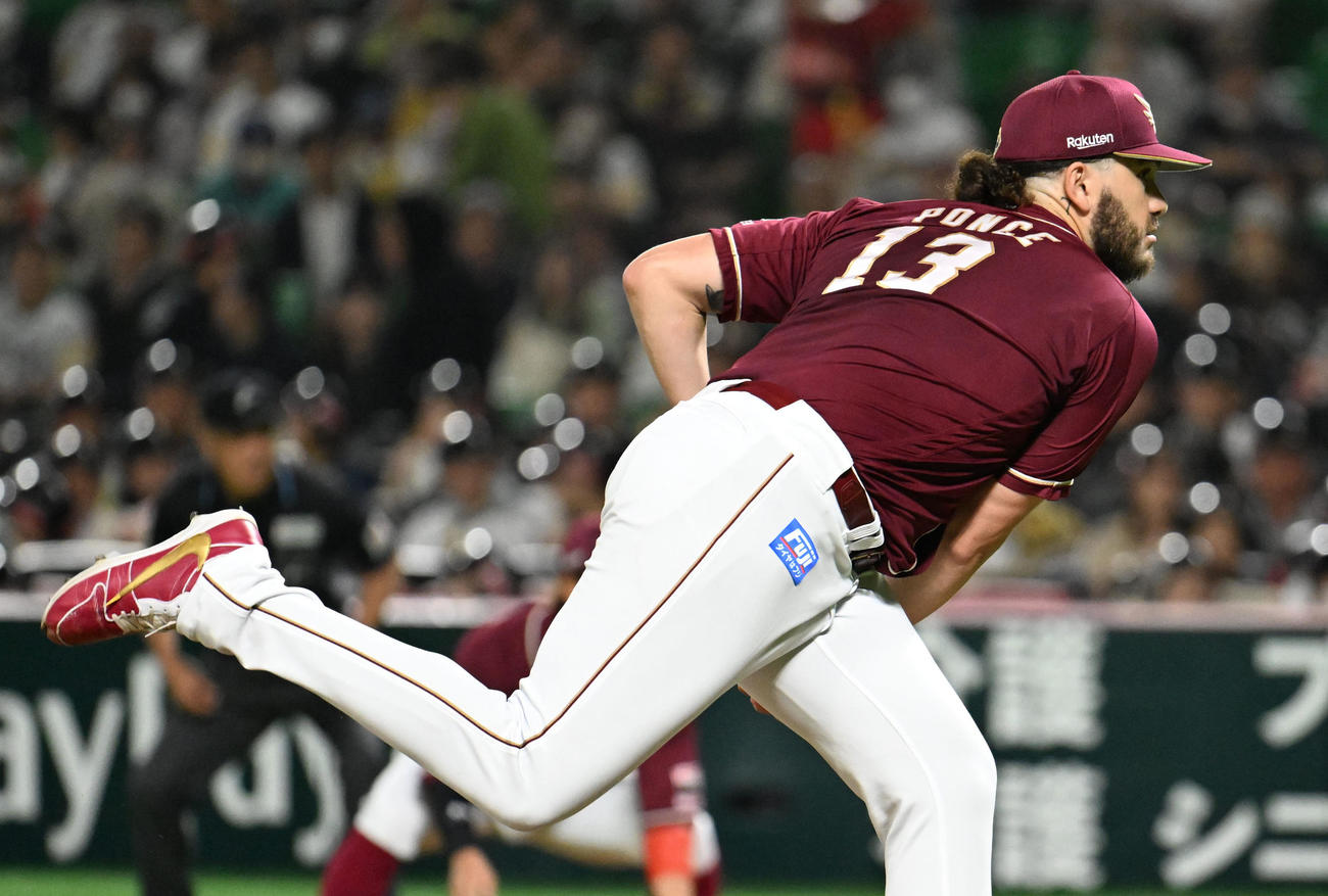 ソフトバンク対楽天　楽天先発・ポンセ（撮影・林敢治）