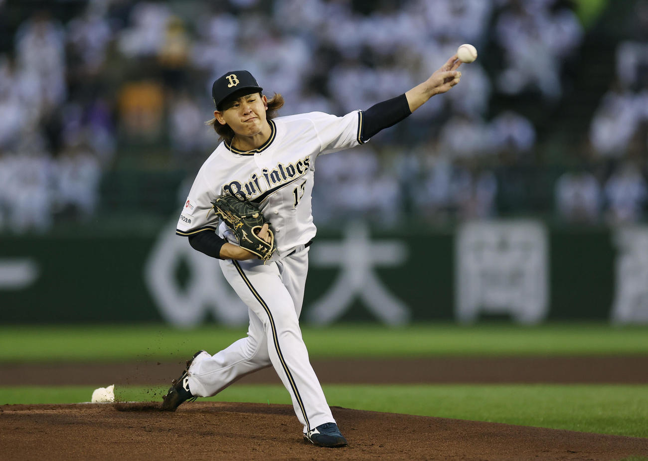 オリックス対ロッテ　力投するオリックス先発の宮城（撮影・前田充）