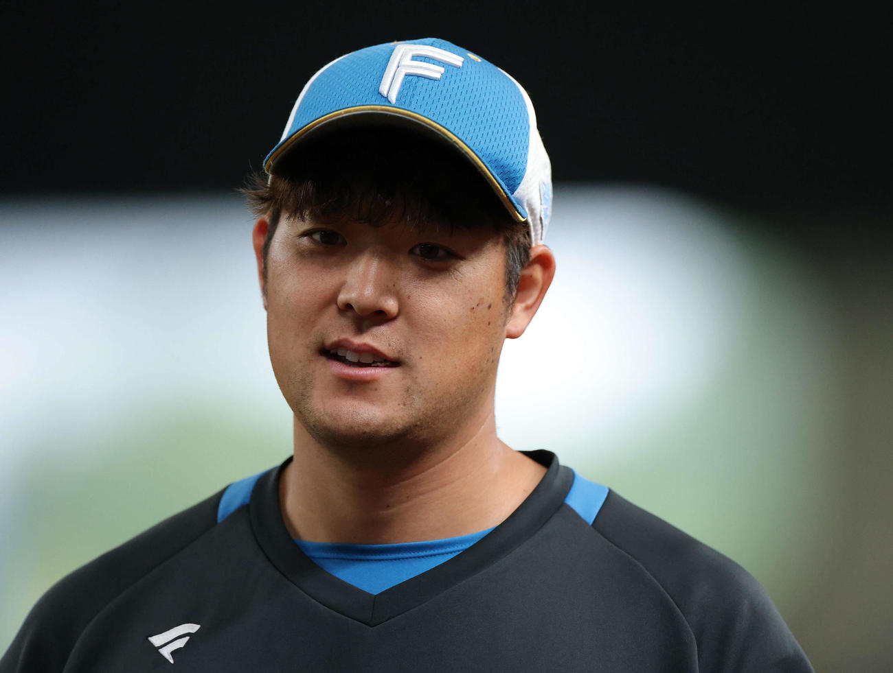 西武対日本ハム　試合前、練習に臨む日本ハム斎藤（撮影・河田真司）