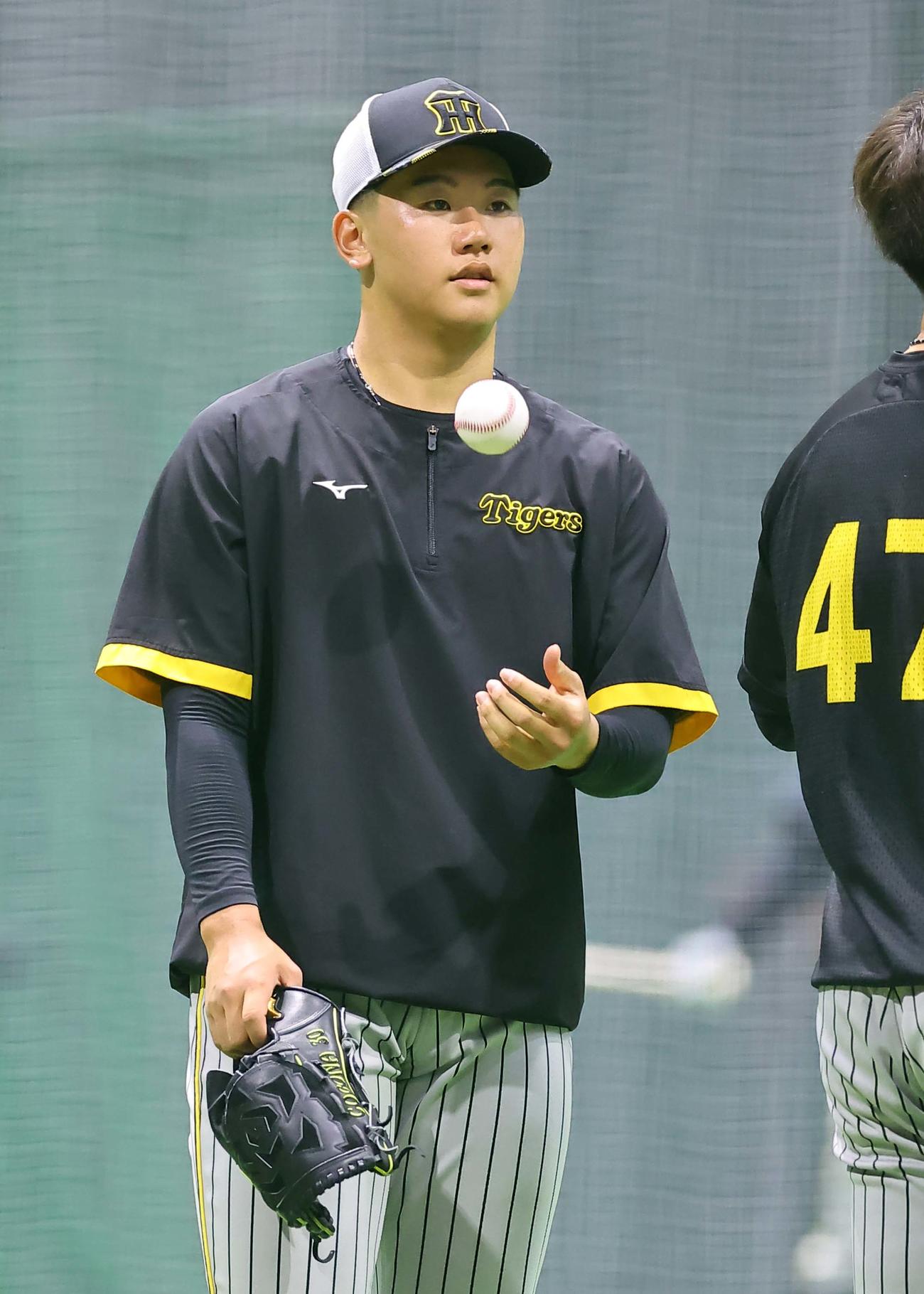 阪神門別啓人（2024年4月撮影）