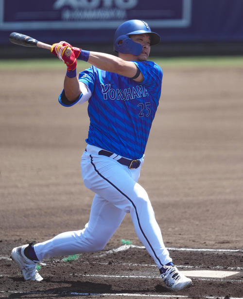 DeNA】筒香嘉智が2軍戦2打数無安打で6回の守備から交代 - プロ野球