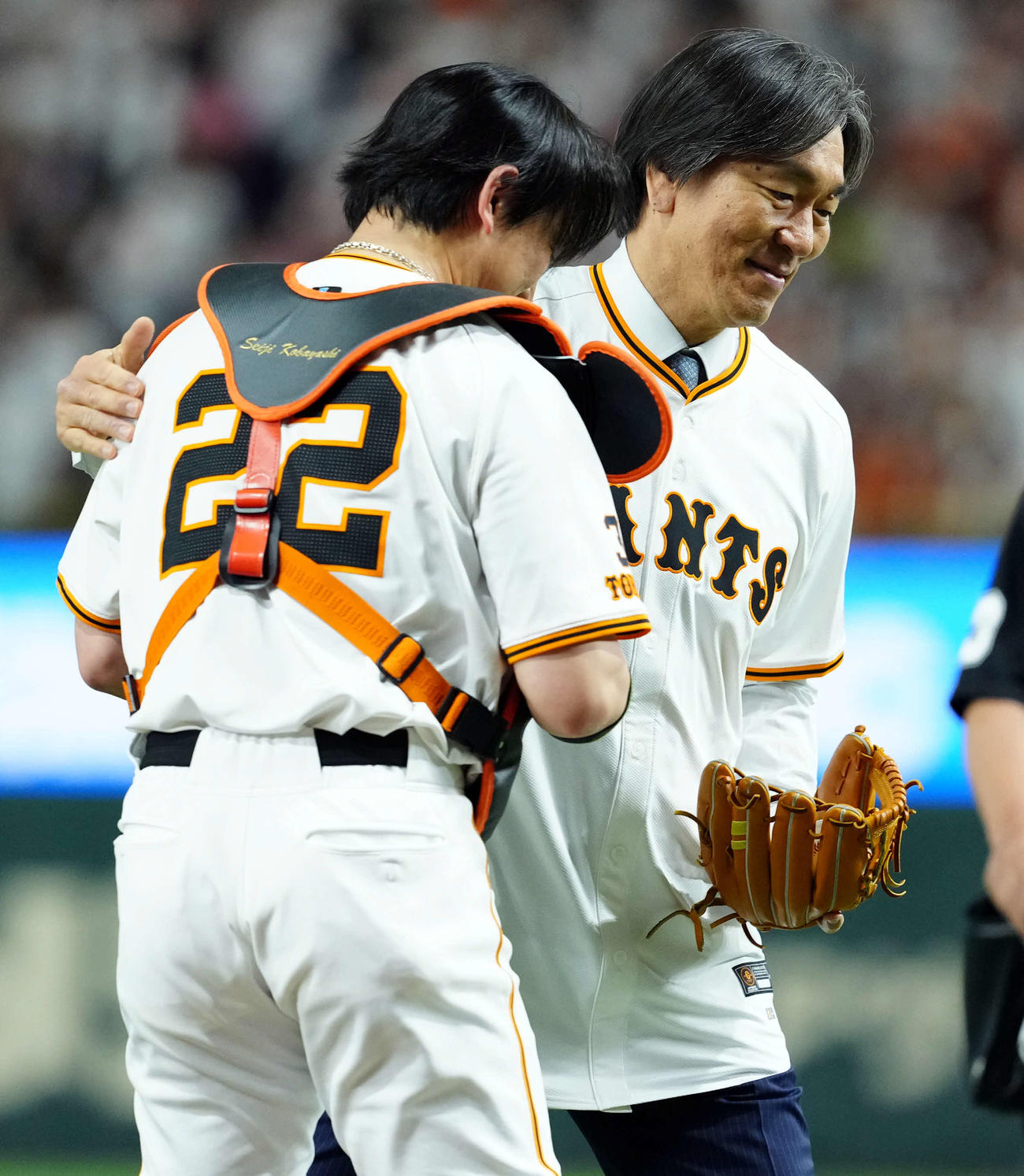 巨人対阪神　始球式を務めた松井秀喜氏（撮影・たえ見朱実）