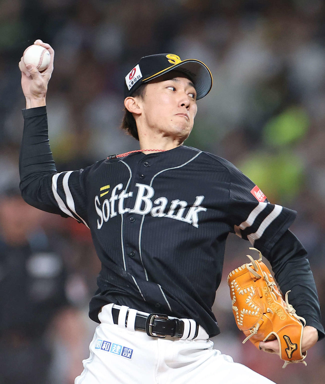西武対日本ハム　3回裏、力投する大津（撮影・河田真司）