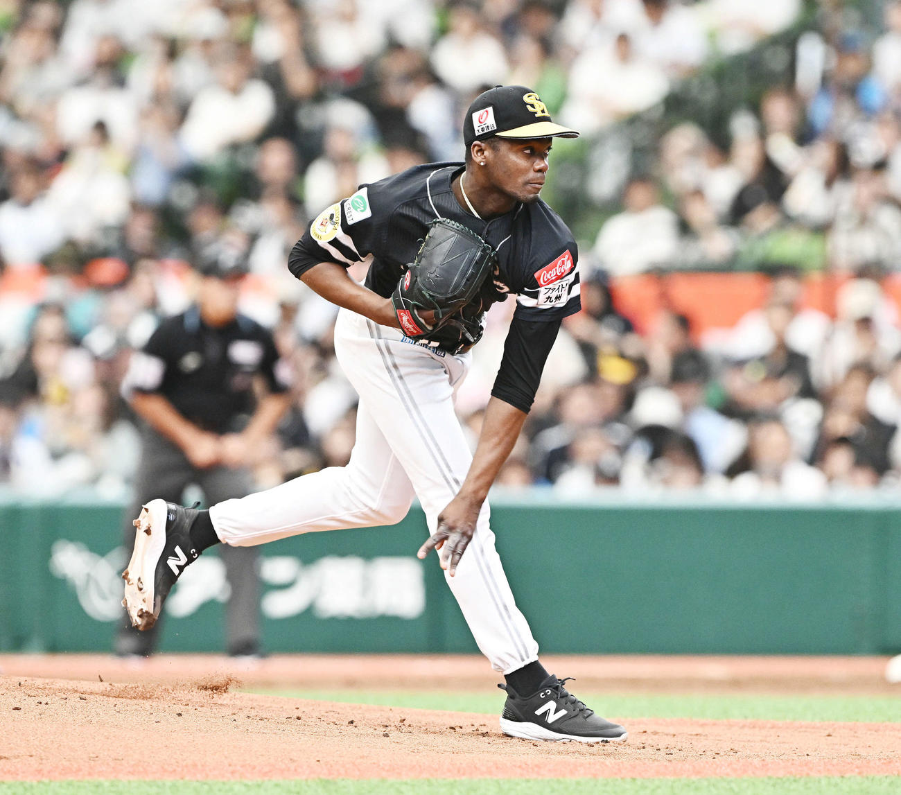 西武対ソフトバンク　ソフトバンク先発のモイネロ（撮影・滝沢徹郎）