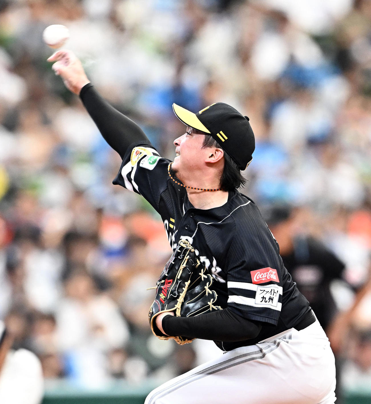 西武対ソフトバンク　ソフトバンク先発の東浜（撮影・滝沢徹郎