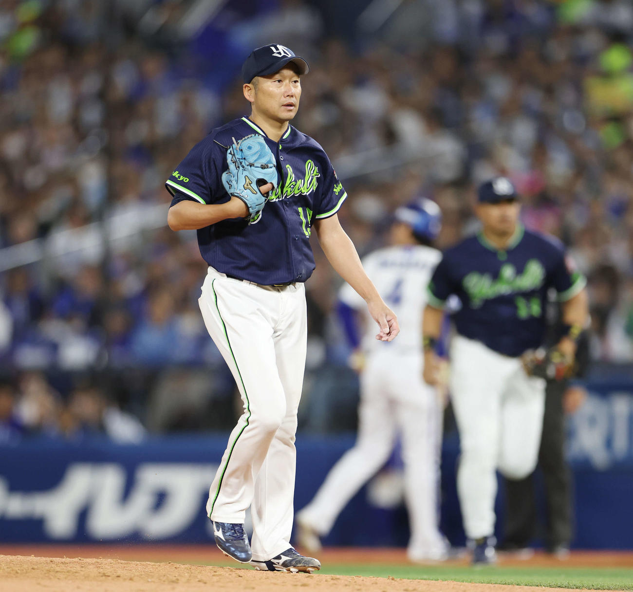 DeNA対ヤクルト　5回裏を無失点に抑えたヤクルト石川（撮影・宮地輝）
