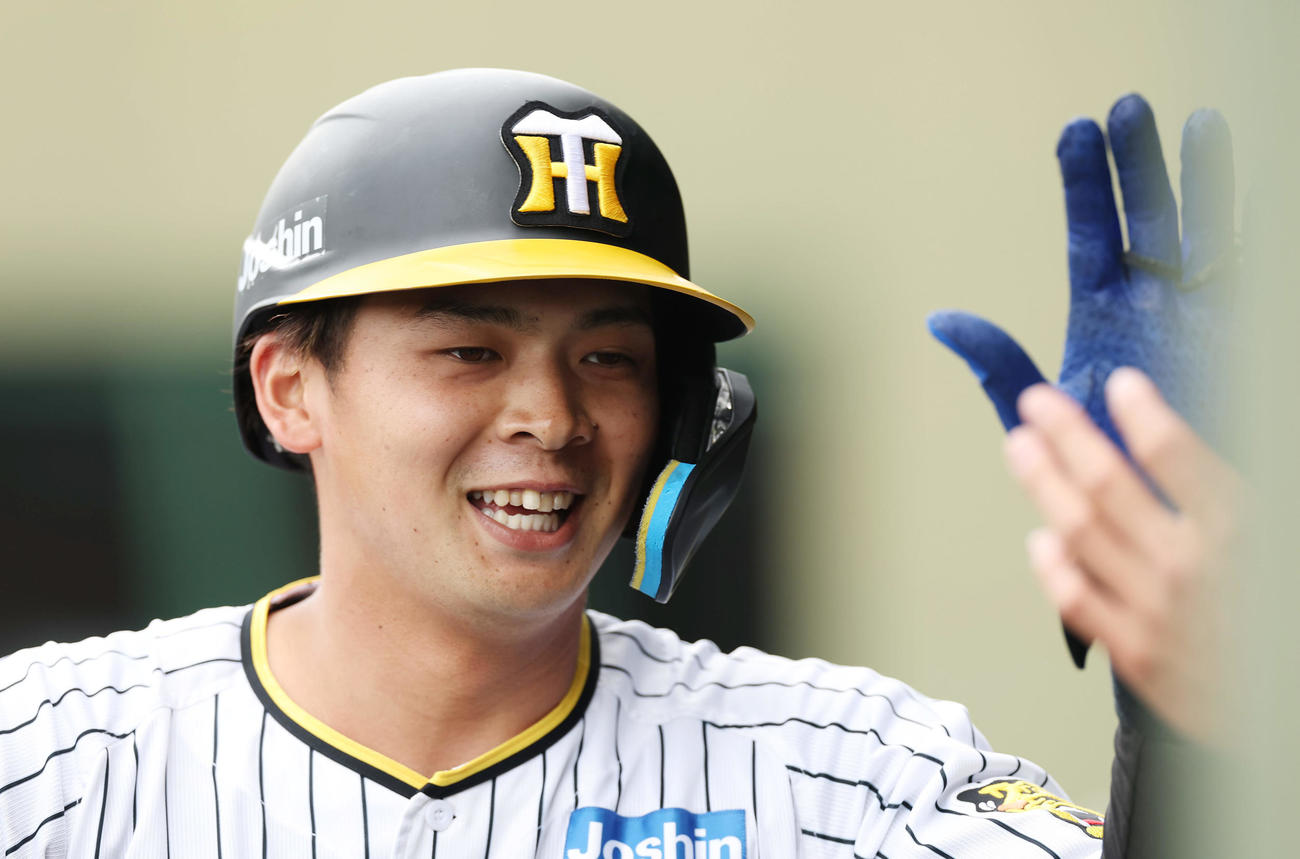 阪神井上広大（2024年4月撮影）