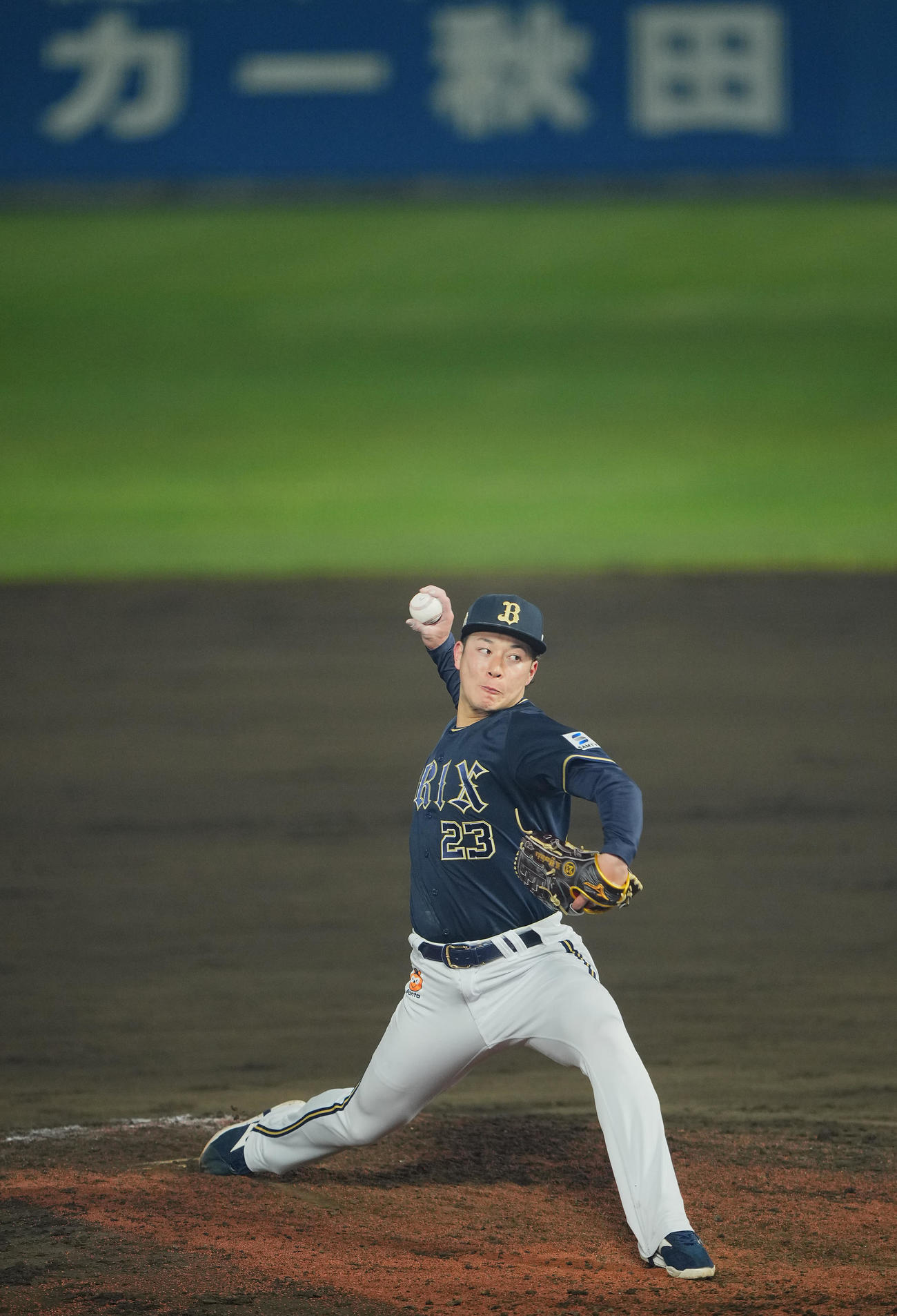 楽天対オリックス　7回裏、オリックス3番手で登板し力投する吉田（撮影・垰建太）