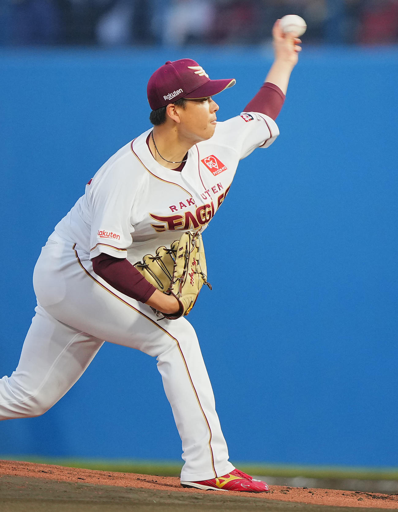 楽天対オリックス　力投する楽天先発の藤井（撮影・垰建太）
