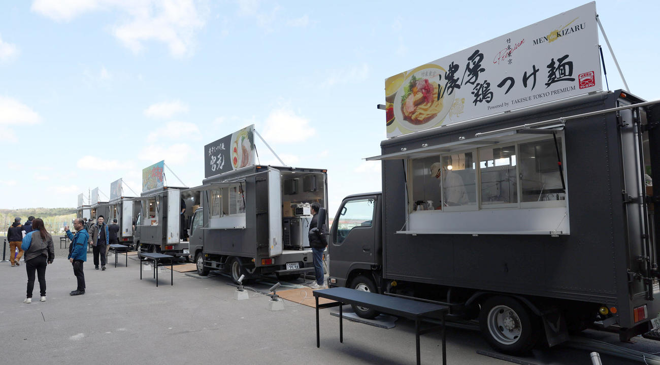 エスコンフィールド北海道にオープンする「七つ星横丁裏路地ラーメンテラス」（撮影・佐藤翔太）