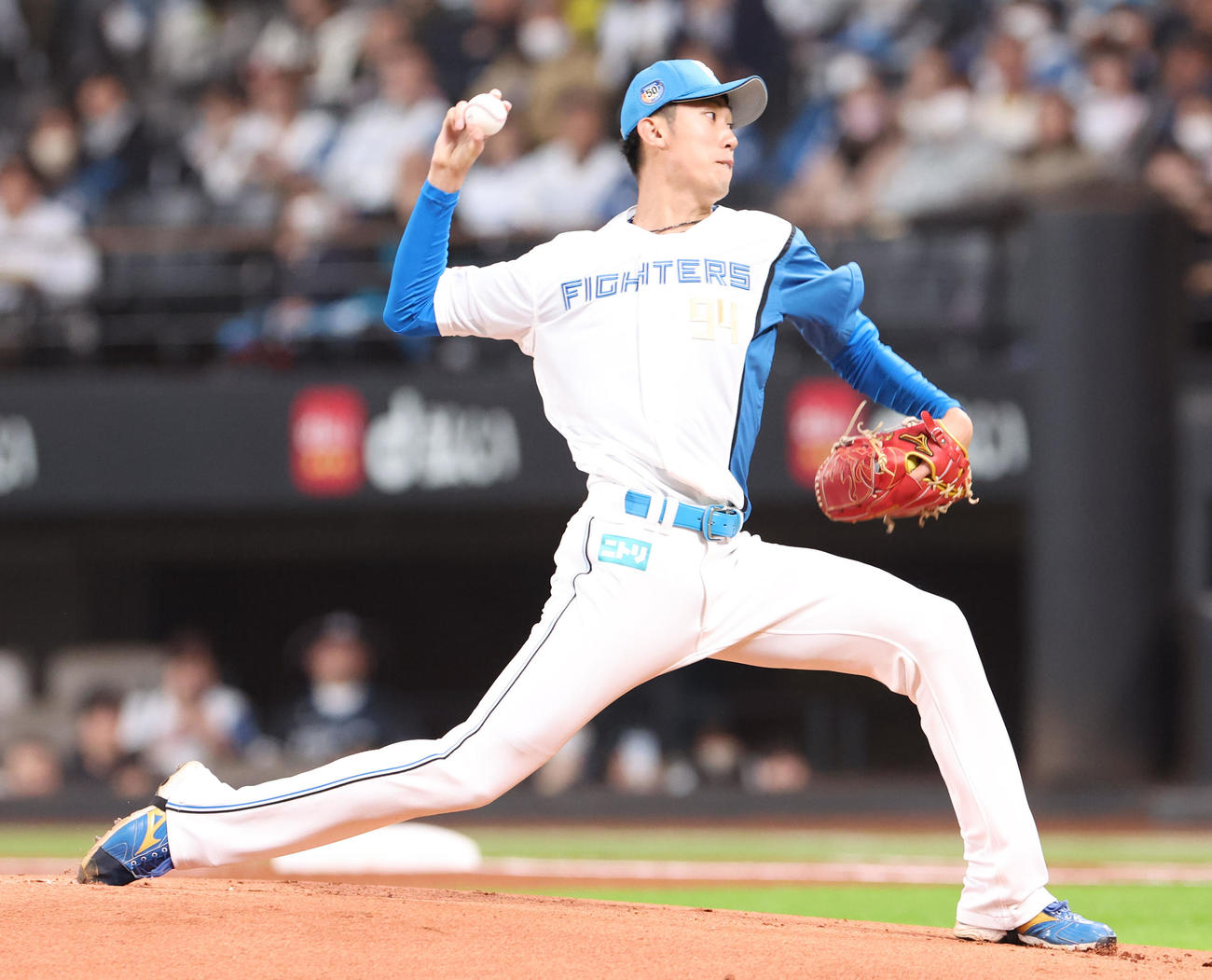 日本ハム対ロッテ　日本ハム先発の福島（撮影・佐藤翔太）