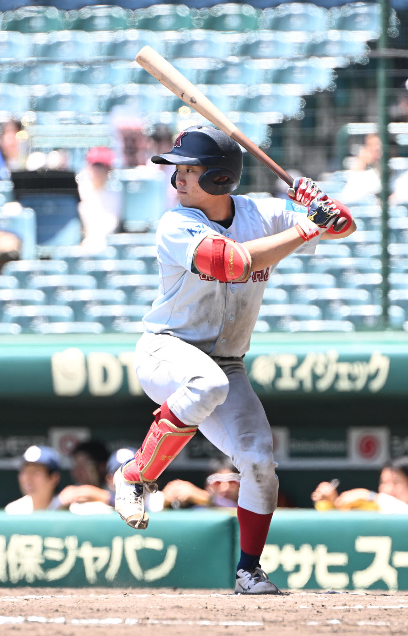 近大対京大　9回表近大無死一塁、四球を選ぶ勝田（撮影・和賀正仁）