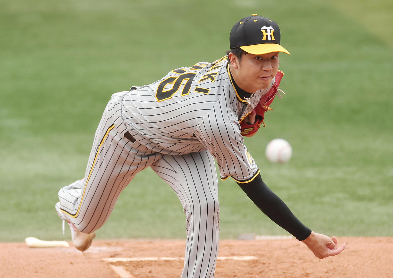 DeNA対阪神　力投する阪神先発の才木（撮影・前田充）
