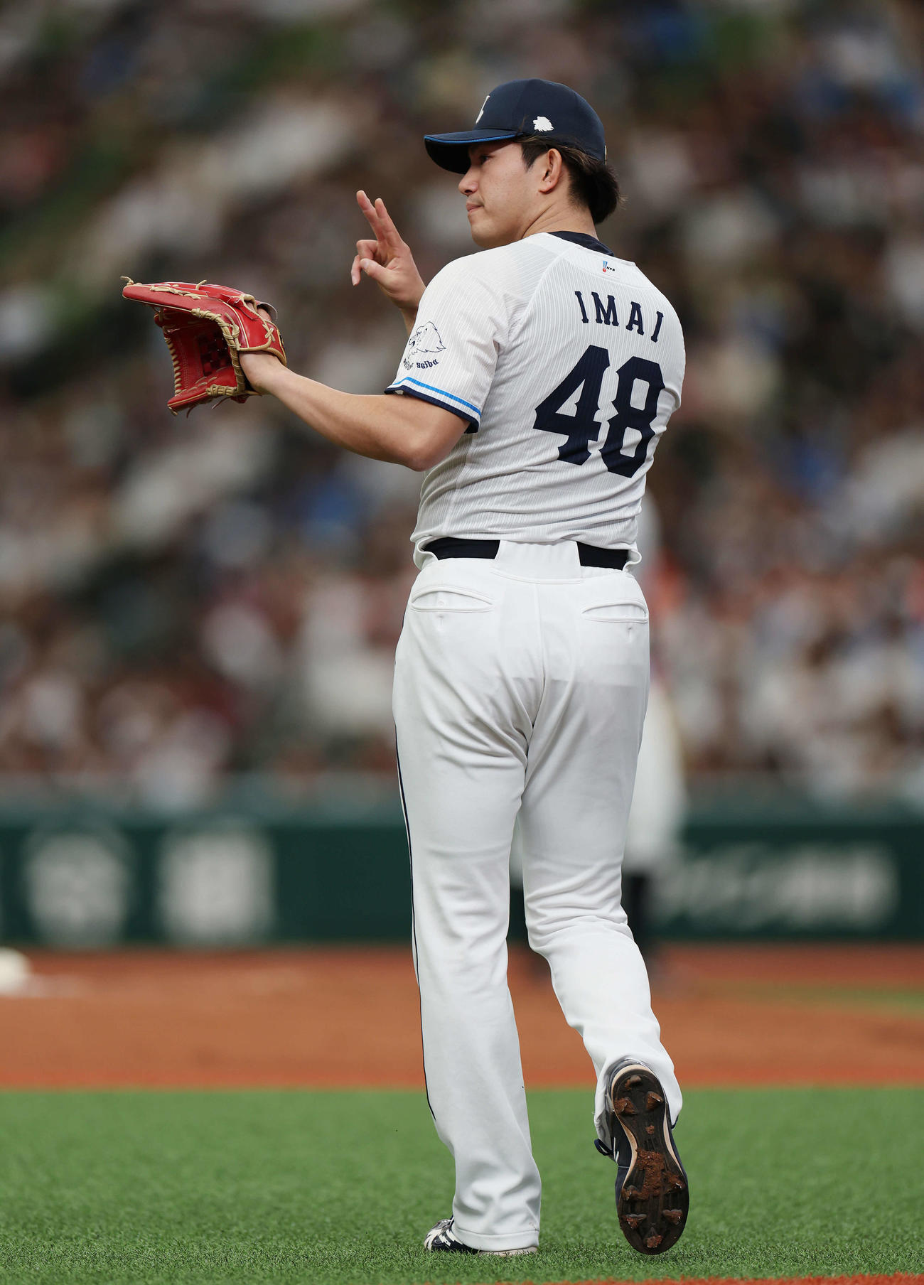 西武対楽天　3回表楽天1死一、二塁、島内を左飛に仕留めた今井（撮影・宮地輝）