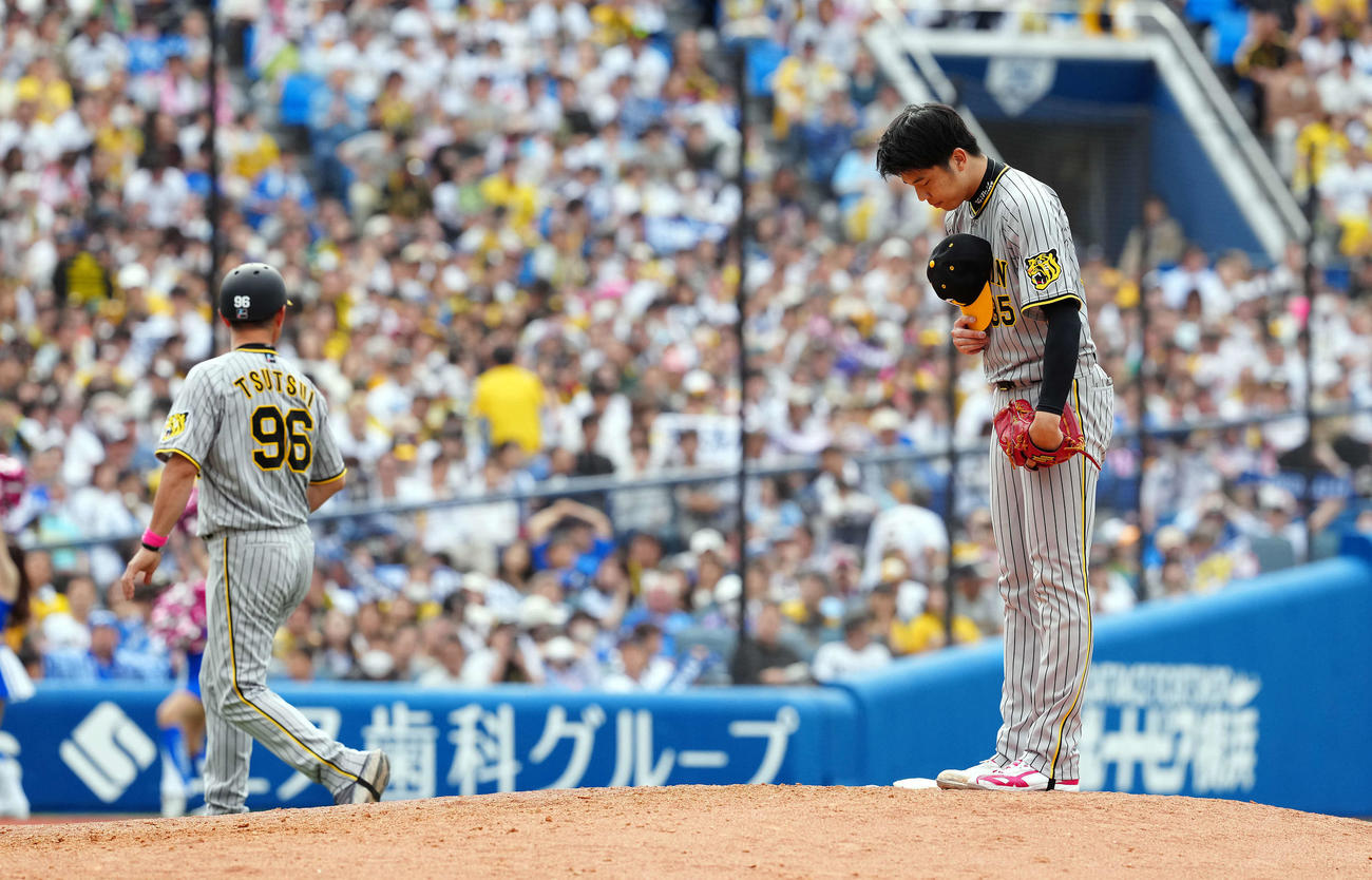 DeNA対阪神　9回マウンドに上がる阪神才木（撮影・たえ見朱実）