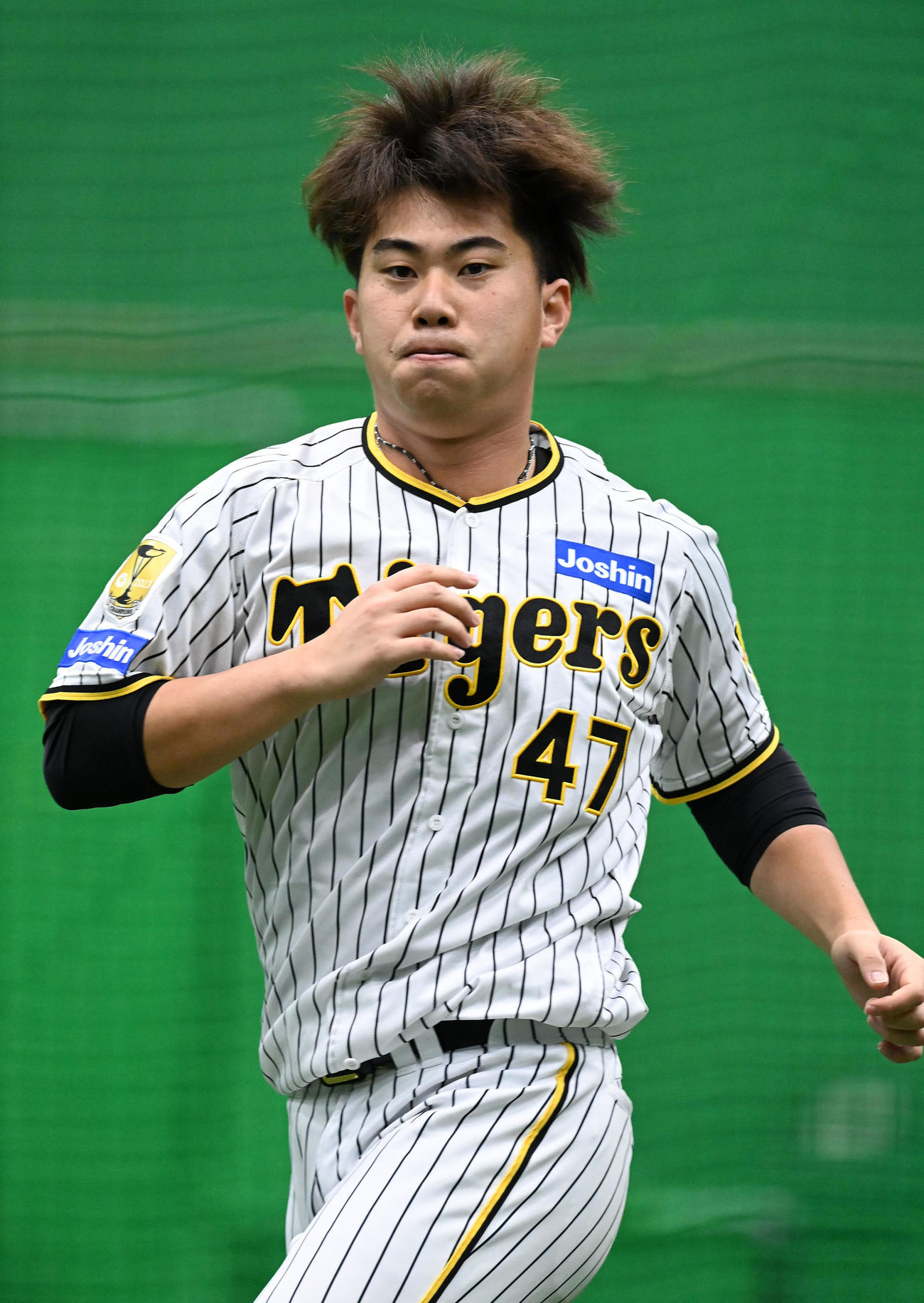 練習で軽快な動きを見せる桐敷（撮影・前岡正明）