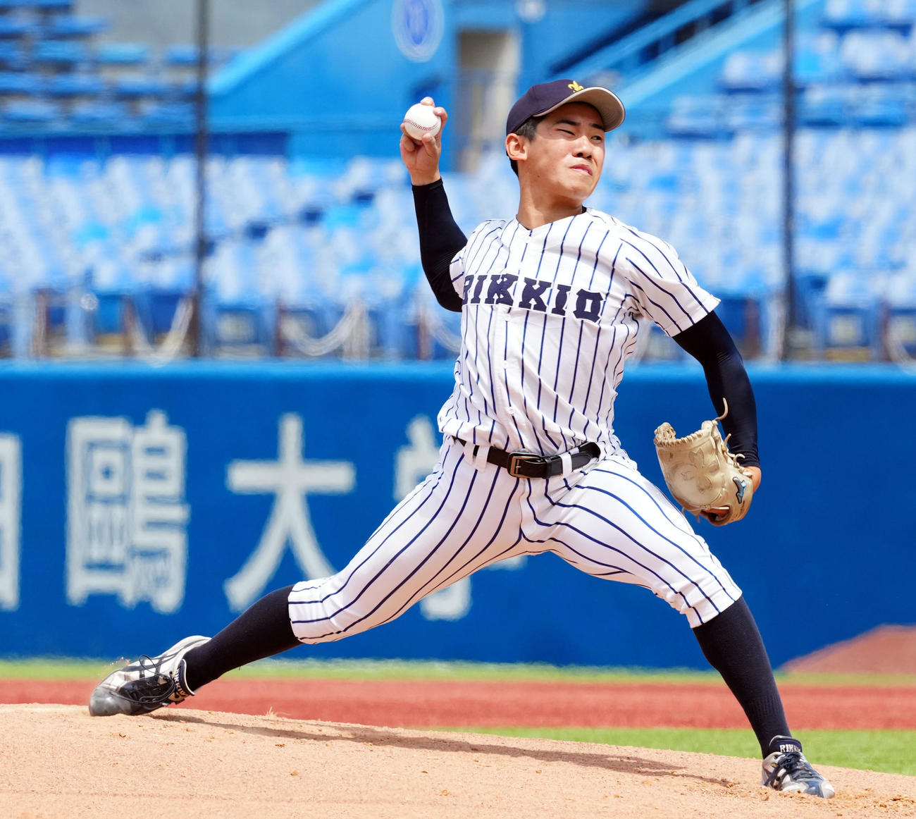 立大対明大　立大の先発大越（撮影・たえ見朱実）