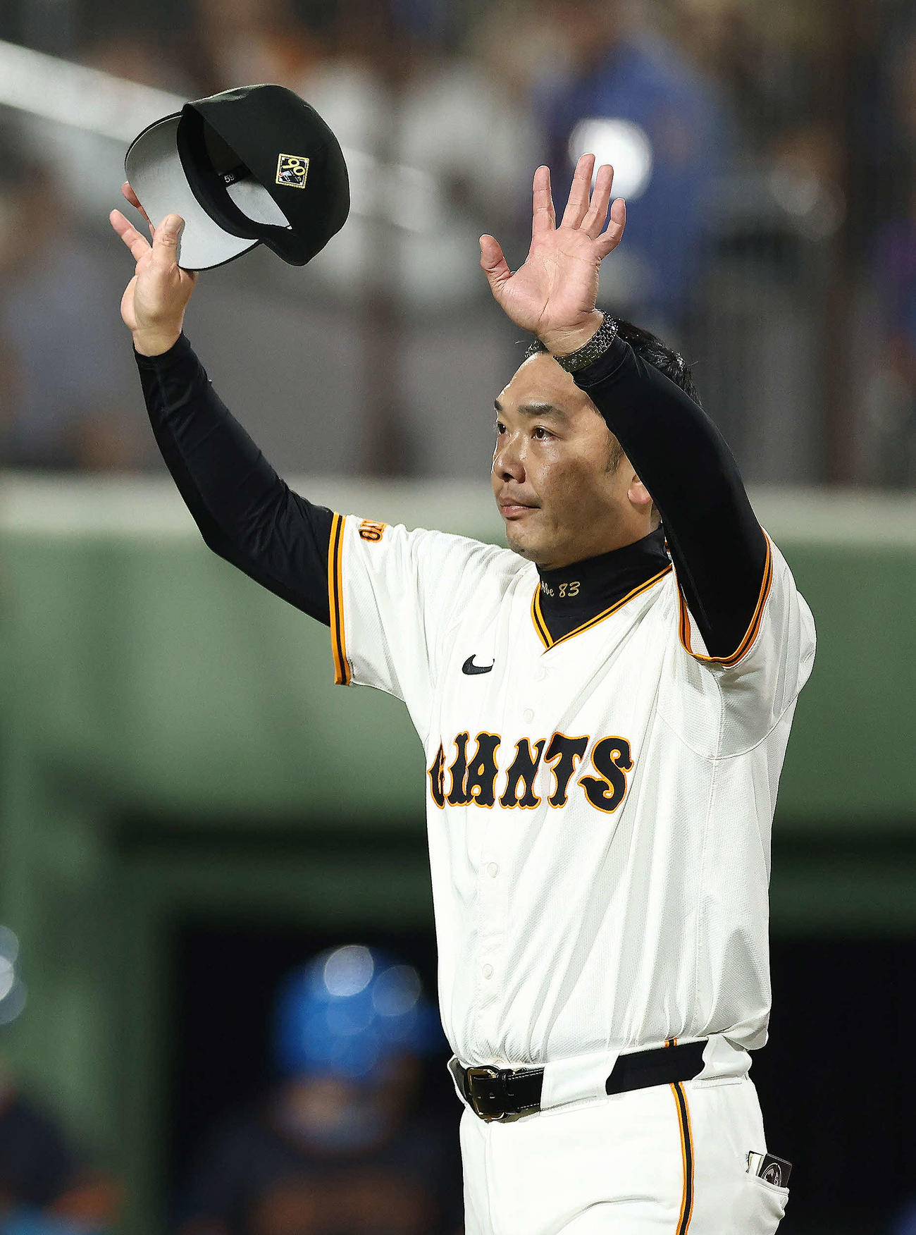 巨人対DeNA DeNAに勝利し、あいさつする巨人阿部監督（撮影・河田真司）