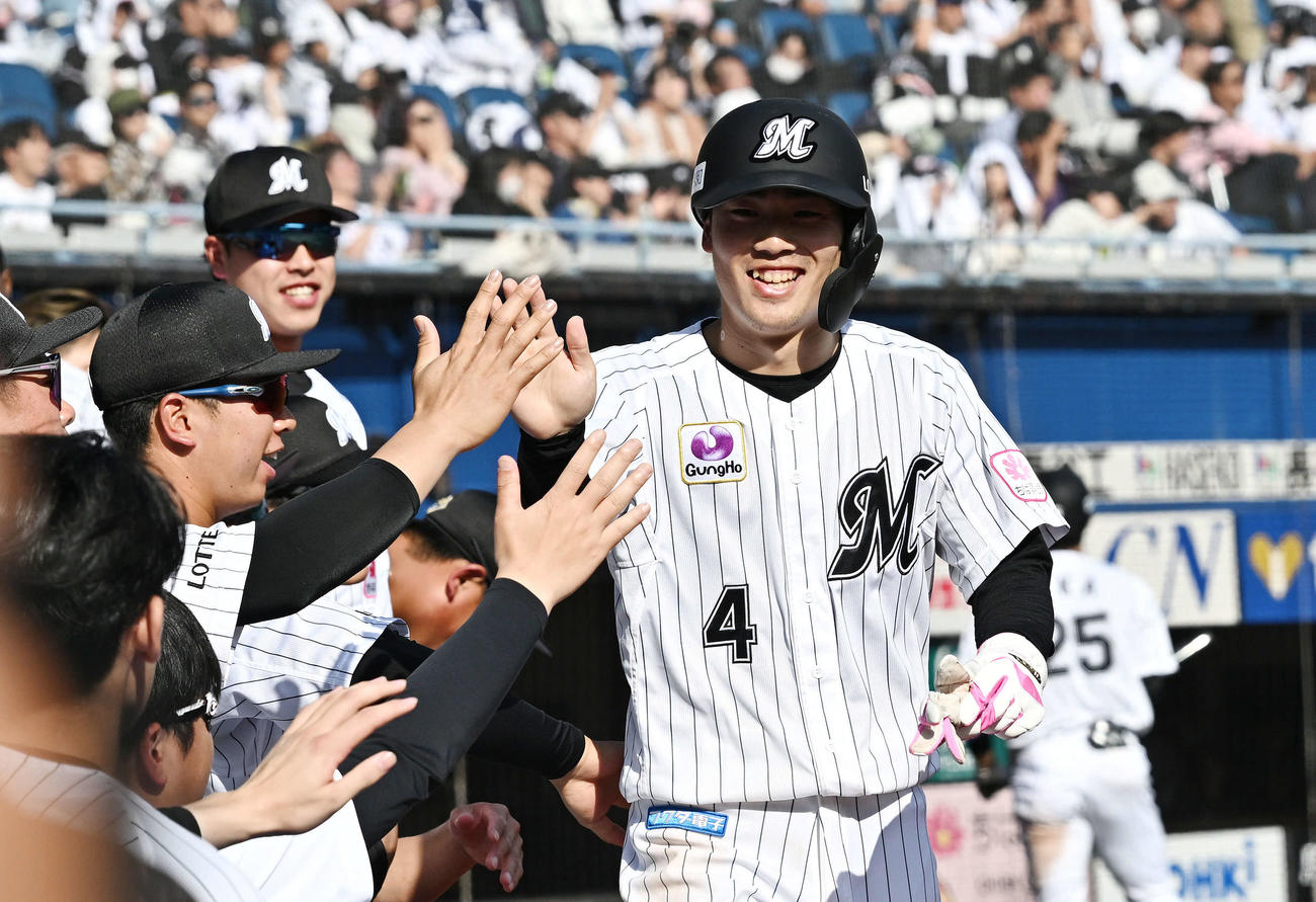 ロッテ友杉篤輝（2024年4月7日撮影）