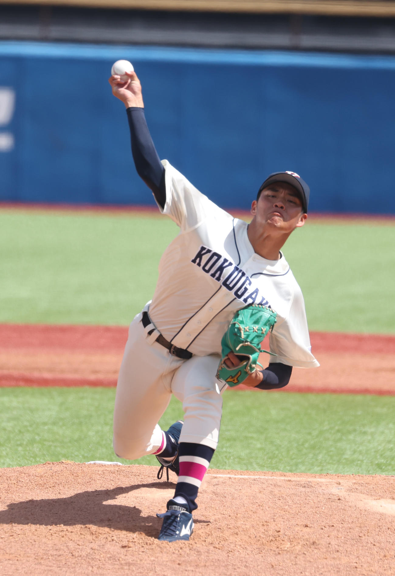 国学院大対駒大　先発した国学院大・坂口（撮影・柴田隆二）