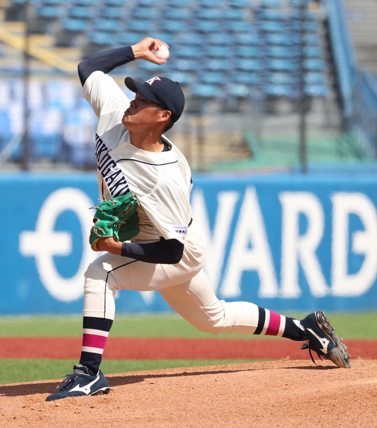 国学院大対駒大　先発した国学院大・坂口（撮影・柴田隆二）