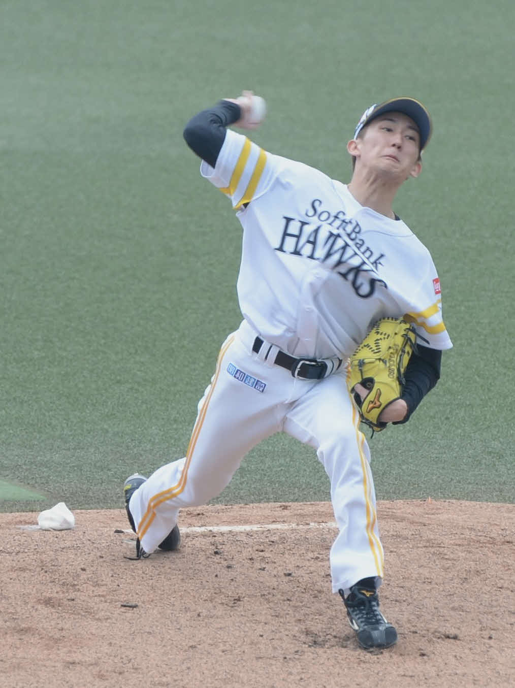 ライブBPに登板したソフトバンク大津（撮影・佐藤究）