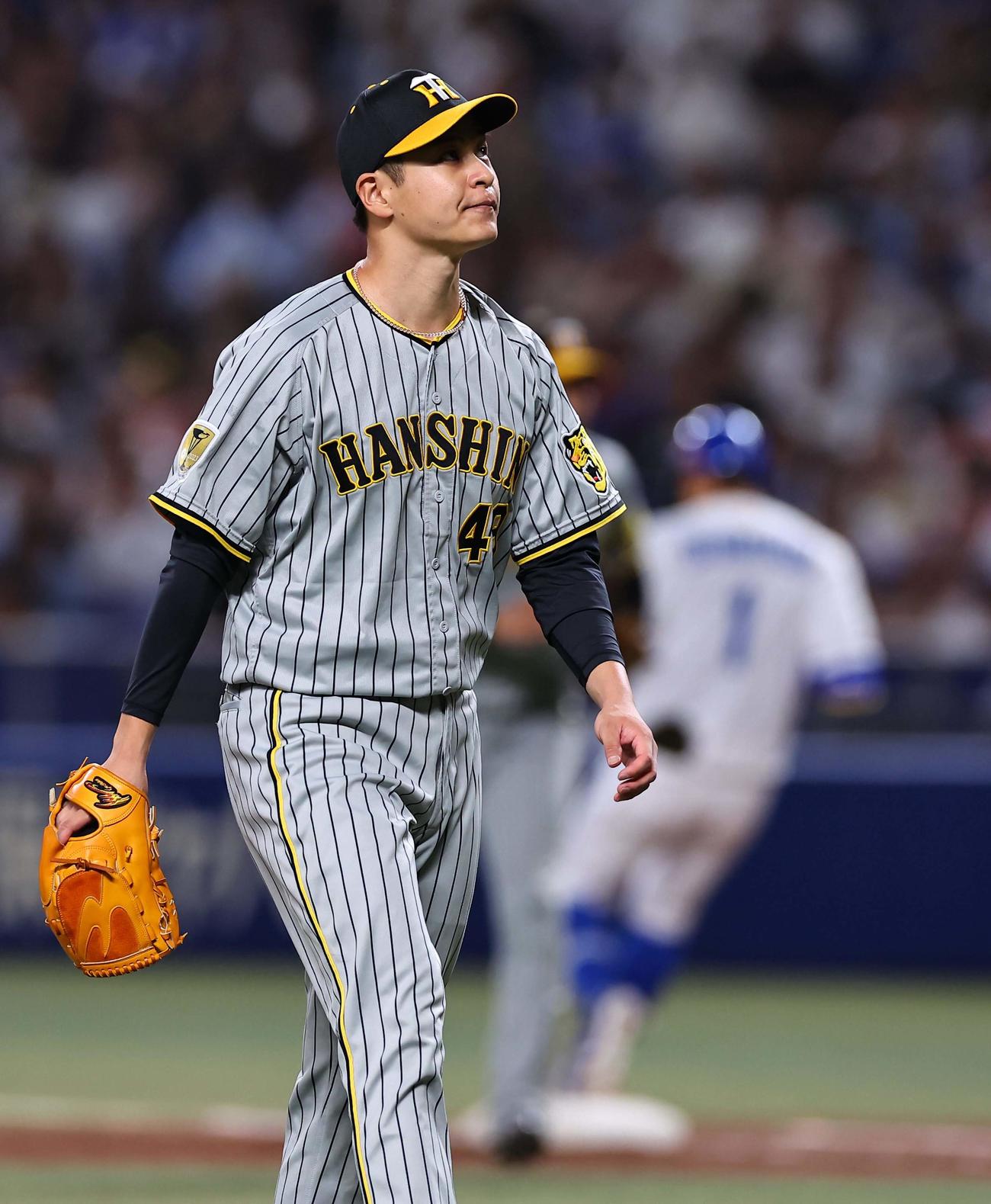 阪神対中日　7回無失点で降板する大竹（撮影・上田博志）