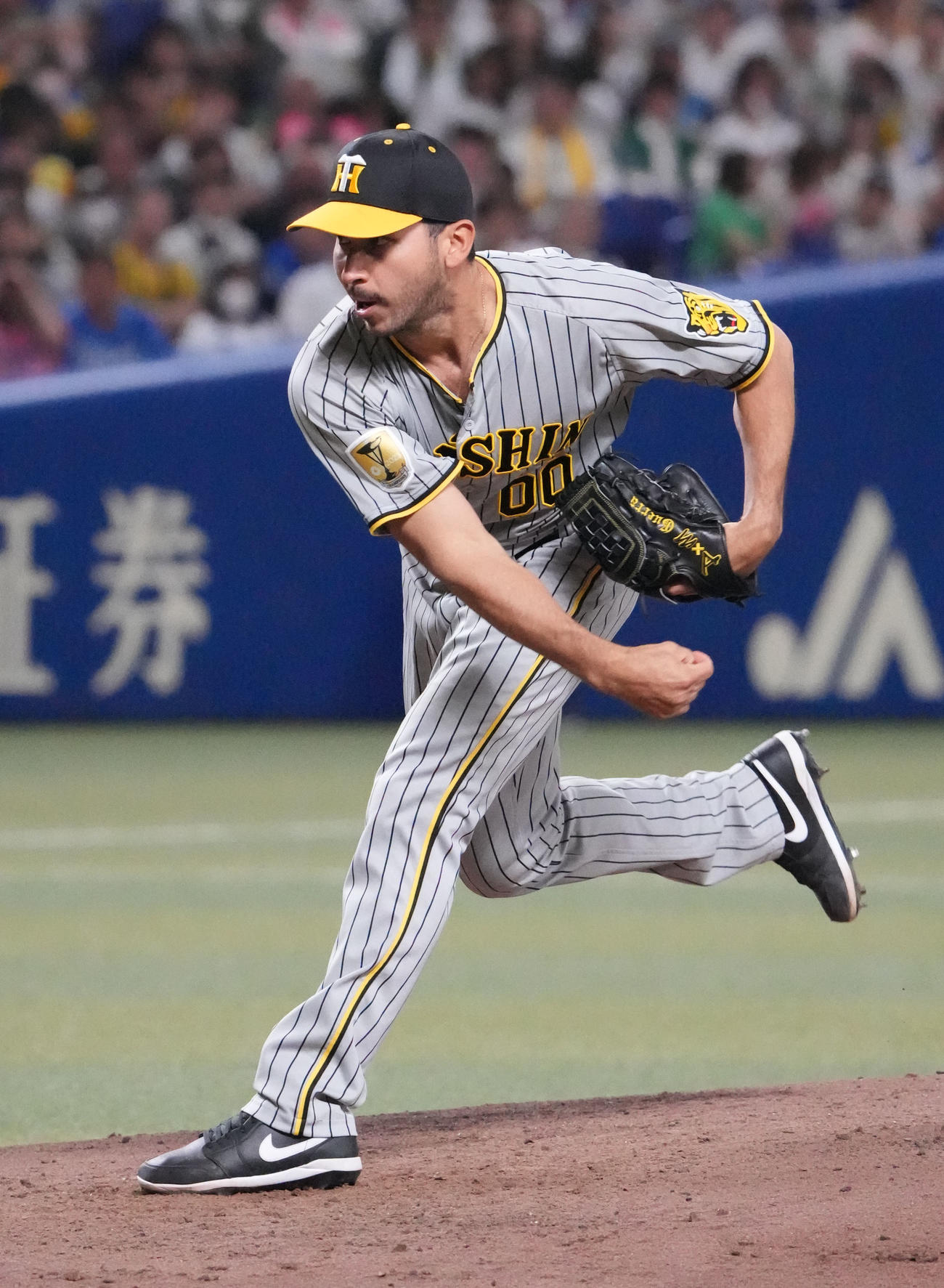 中日対阪神　8回裏、阪神2番手で登板するゲラ（撮影・森本幸一）