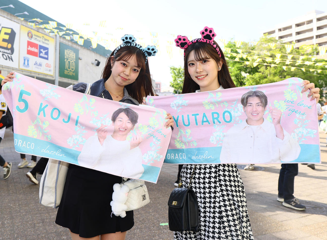阪神対ヤクルト　「TORACO DAY」を楽しむファン（撮影・上山淳一）
