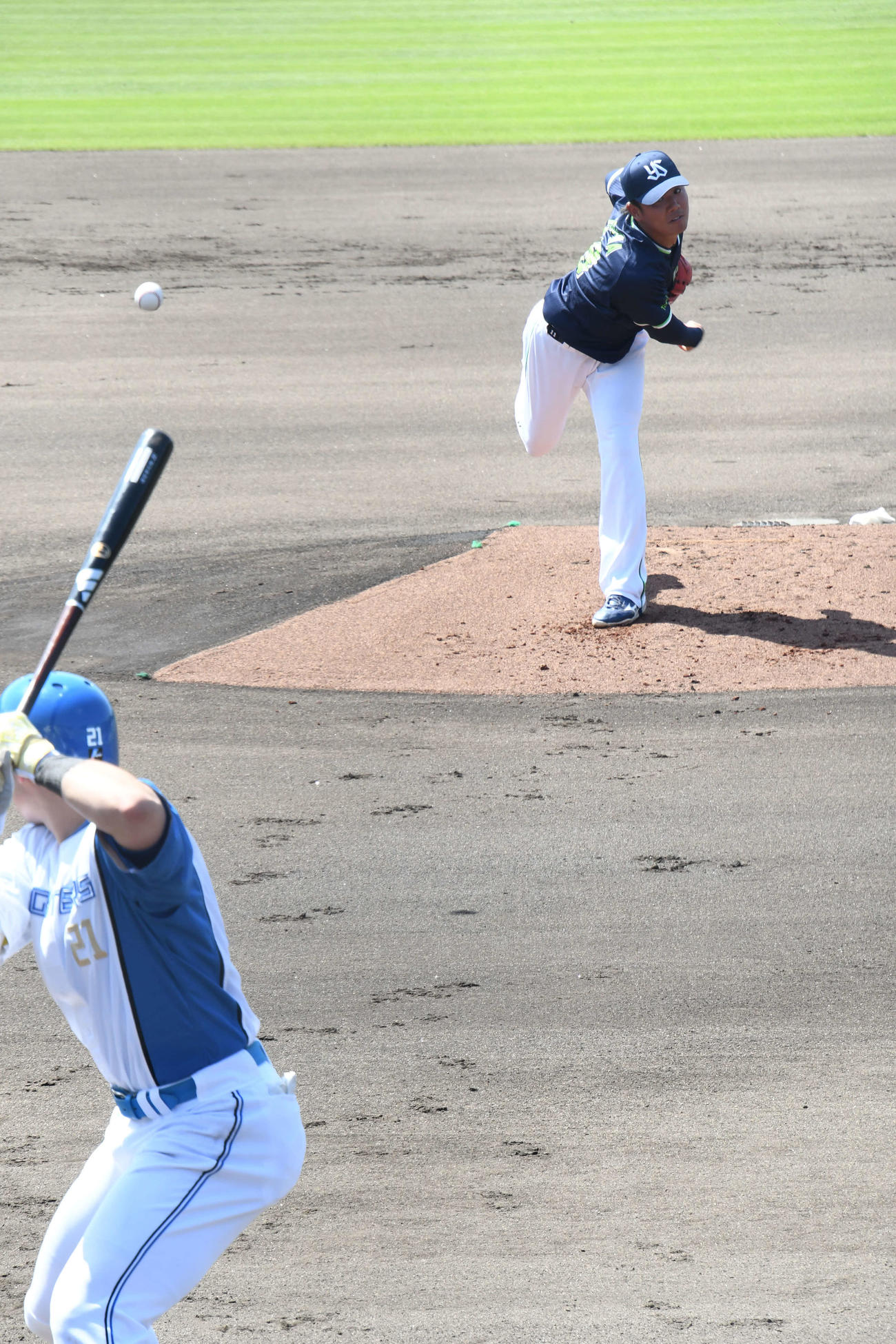 日本ハム清宮と対戦するヤクルト奥川